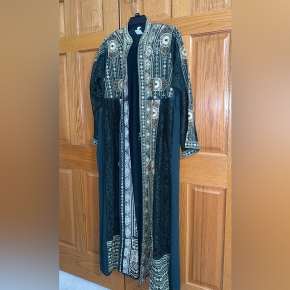 Women’s 2pc Abaya Dress Thobe Kaftan Green Gold Embroidery Dress Sz 6 US 22W 3X - Picture 4 of 10